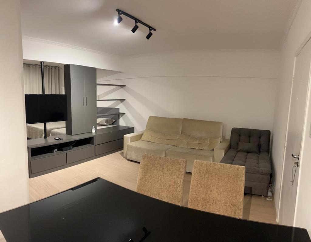 Apartamento Para Pessoas De Familia Ou A Negocio, Ap Lindo Aconchegante No Bras Proximo Igreja Mundial,Mercado Municipal, 25 De Marco, Templo Salomao, Metro Dom Pedro Ll, Bancos, Mercado E Etc São Paulo Luaran gambar