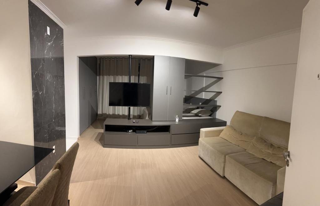 Apartamento Para Pessoas De Familia Ou A Negocio, Ap Lindo Aconchegante No Bras Proximo Igreja Mundial,Mercado Municipal, 25 De Marco, Templo Salomao, Metro Dom Pedro Ll, Bancos, Mercado E Etc São Paulo Luaran gambar