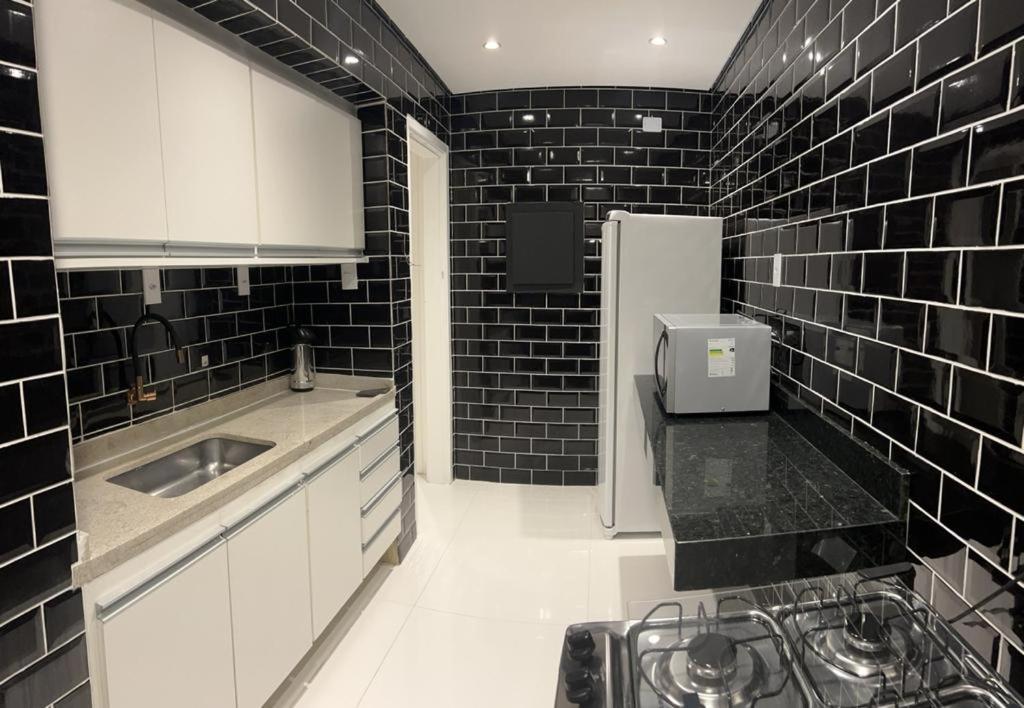 Apartamento Para Pessoas De Familia Ou A Negocio, Ap Lindo Aconchegante No Bras Proximo Igreja Mundial,Mercado Municipal, 25 De Marco, Templo Salomao, Metro Dom Pedro Ll, Bancos, Mercado E Etc São Paulo Luaran gambar