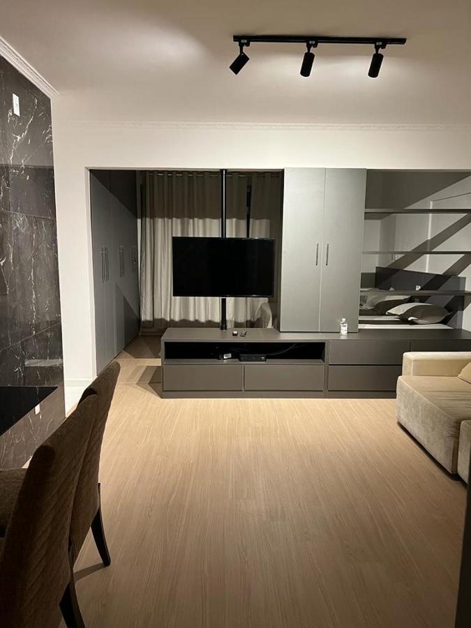 Apartamento Para Pessoas De Familia Ou A Negocio, Ap Lindo Aconchegante No Bras Proximo Igreja Mundial,Mercado Municipal, 25 De Marco, Templo Salomao, Metro Dom Pedro Ll, Bancos, Mercado E Etc São Paulo Luaran gambar